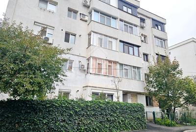 Comision 0% • Apartament 2 camere decomandat, Est, et. 3 • Micro 14 - 14