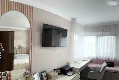 Apartament cu 3 camere decomandat, mobilat în Central - 9