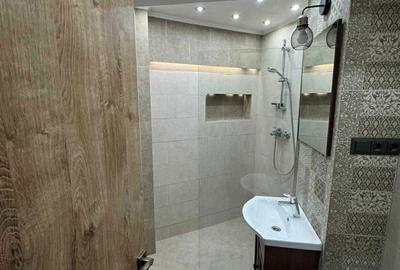 Apartament cu 3 camere decomandat în Central - 5