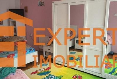 Casa situata in zona Bratianu din caramida - 6