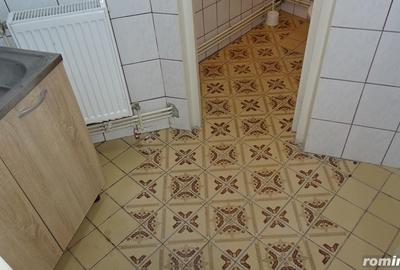 Vand spatiu comercial in Deva, zona ultracentrala ( I. Creanga), suprafata utila 70 mp, - 3