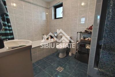 Casă cu 4 camere cu Canalizare în Turnișor - 8