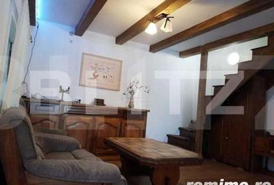 Casă cu 8 camere cu Teren 2200 Mp în Central - 7