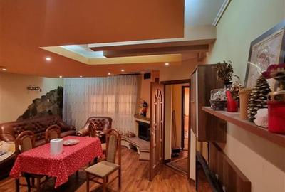 Casă cu 4 camere cu Teren 800 Mp în Valea Adâncă - 3