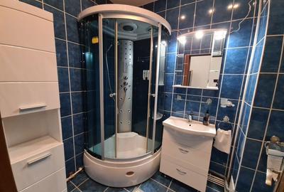 Apartament cu 3 camere semidecomandat în Lupeni - 1