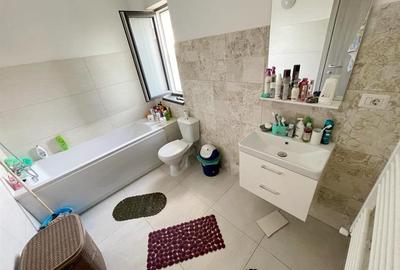 Casă cu 4 camere cu Canalizare în Bucium - 2