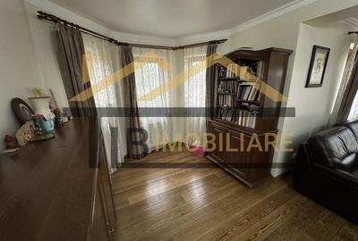 Vila cu 8 camere de vanzare, teren 1580mp, Zona Praid - 26