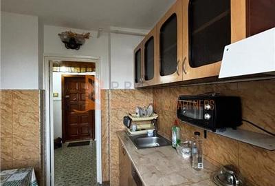 Apartament cu 2 camere decomandat, mobilat în Micro 5 - 7