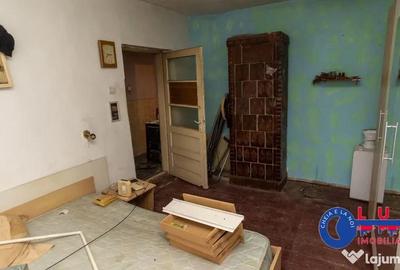 Casă cu 3 camere cu Teren 491 Mp în Central - 15