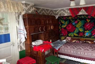 Casă cu 4 camere cu Teren 1000 Mp în Bodești - 11