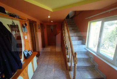 Casă cu 4 camere cu Teren 2000 Mp în Central - 4