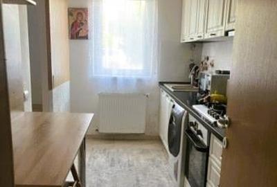 Apartament de vanzare 2 camere, mobilat si utilat complet, bloc nou 2019, 2 km p - 3