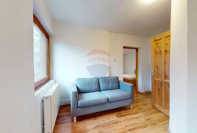 Casă cu 7 camere cu Teren 986 Mp în Plaiul Foii - 21