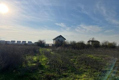 Vand Teren Intravilan -2750 mp - Magurele Ilfov, comuna Varteju - 2