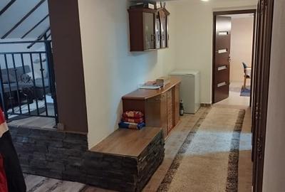 Vila de vanzare .suprafata utila totala 670 mp,in Sura  Mare - 6