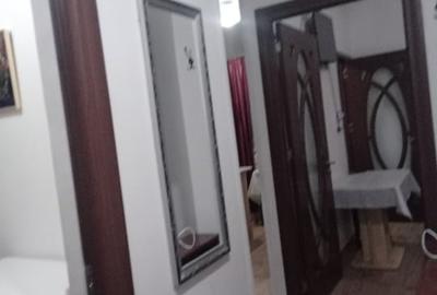 Inchiriere  apartament - 5