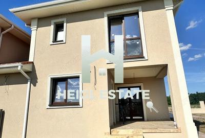Casă cu 4 camere în Urseni - 12