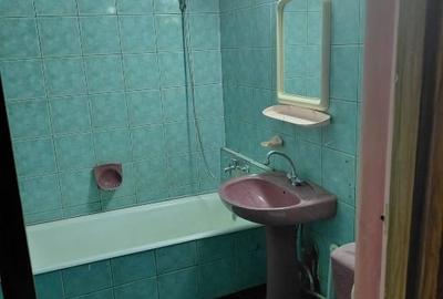 Vând apartament 4 camere Reșița - 4