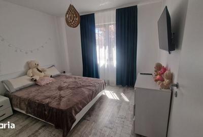 Casă cu 4 camere cu Teren 100 Mp în Domnești - 7