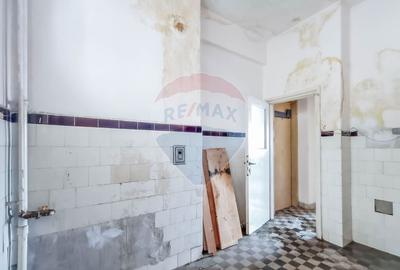 Apartament cu 3 camere semidecomandat în Magheru - 9