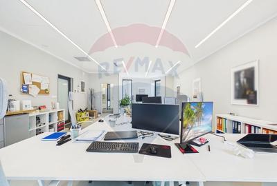 Birou, de 47 mp, în Decebal - 3