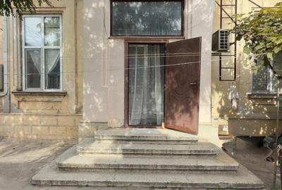 Casă istorică de vânzare pe Strada Domnească – Investiție cu mare potențial! - 3