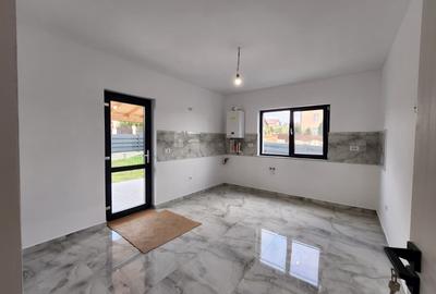 Duplex cu 4 camere cu Teren 325 Mp în Valea Adâncă - 21