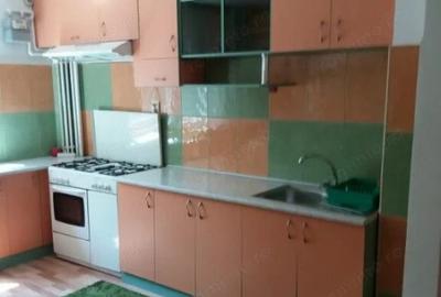 1 camera in zona UMT - 2