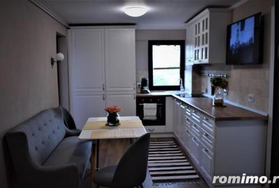 Garsonieră decomandată în Apărătorii Patriei