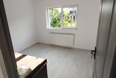 Apartament cu 2 camere semidecomandat în Micro 16 - 7
