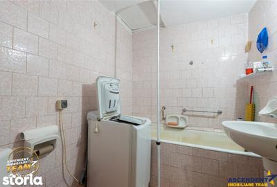 Casă cu 4 camere cu Canalizare în Central - 20