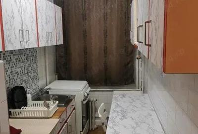 Apartament 4 camere Dacia semidecomandat amenajat centrala proprie - 1