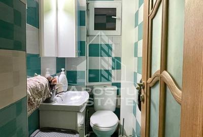 Apartament cu 3 camere semidecomandat în Girocului - 11