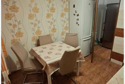 Inchiriez apartament 2 camere - 2