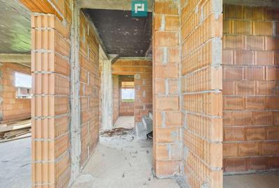 Casă cu 5 camere cu Teren 600 Mp în Săcălaz - 2