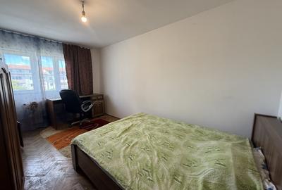 Apartament practic, 2 camere, 51 mp utili + balcon - Girocului - 2