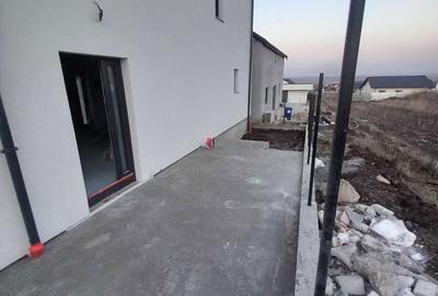 Casă cu 4 camere în Central - 7