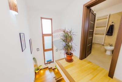 CASA = ACASA in Tautii Magheraus - 6