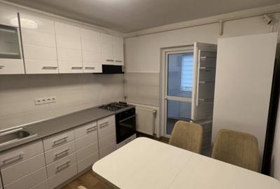 Apartament cu 3 camere decomandat, mobilat în Mărăști