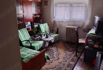 Apartament de vanzare cu 3 camere la parter - 3