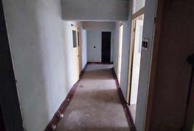 Apartament cu 3 camere decomandat în Central - 5