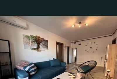 Apartament cu 2 camere decomandat în Exterior Vest