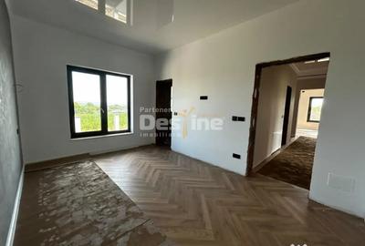 Casă cu 4 camere cu Teren 450 Mp în Breazu - 11