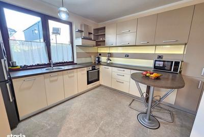 Casă cu 5 camere cu Teren 316 Mp în Vladimirescu - 2