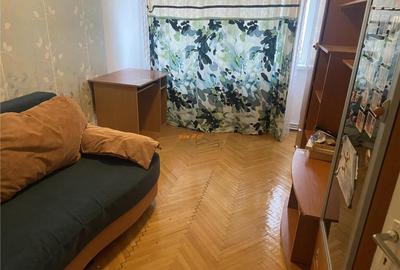 Apartament 4 camere , zona cetrala - Teatru Focsani ,123 mp - 3