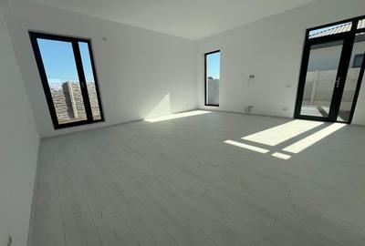 Casa individuala pe parter cu 4 camere // 2 bai // panouri 3 Kw - 4