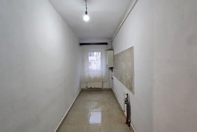 Garsoniera decomandata zona Vasile Aaron - 7