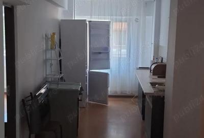 Apartament cu 2 camere decomandat în Central - 4