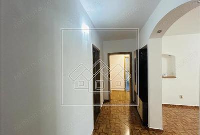 Ap cu 4 camere, 86 mp utili, 2 balcoane, garaj spatios - Zona Tilisca - 6