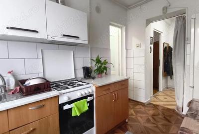 Apartament cu 2 camere decomandat în Gojdu - 9